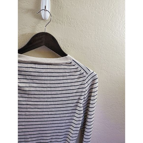 Banana Republic Silk Cashmere Crewneck Stripe Sweater size M - Picture 5 of 9
